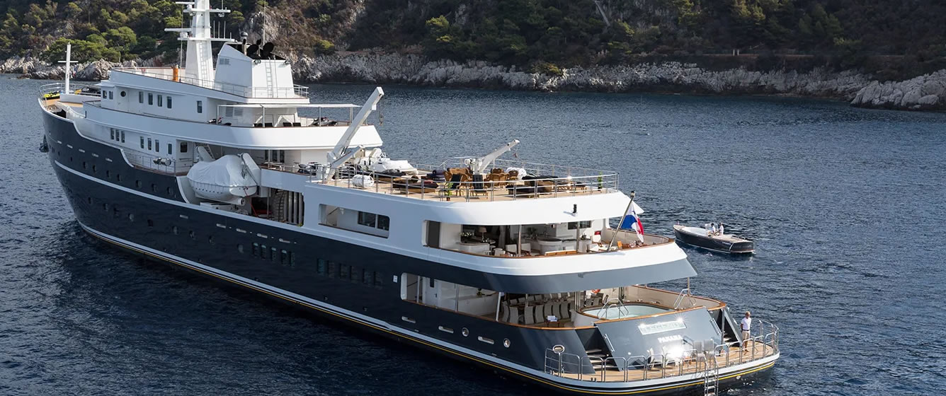 LEGEND
 EX GIANT Mega Yacht Charter Greece